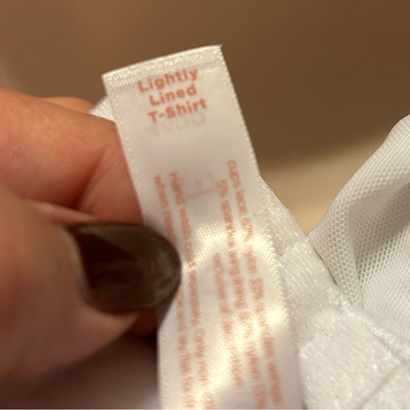 Lightly lined T-shirt Bra - Picture 9 of 9